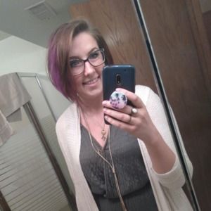 Meet your Posher, Arielle